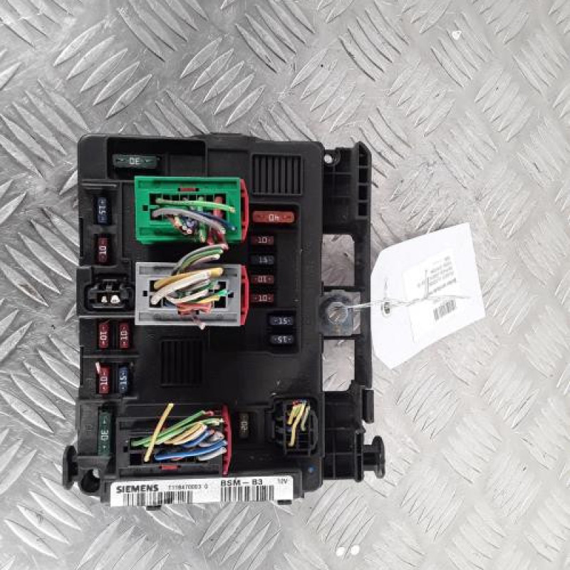 Boitier servitude moteur (BSM) PEUGEOT 206