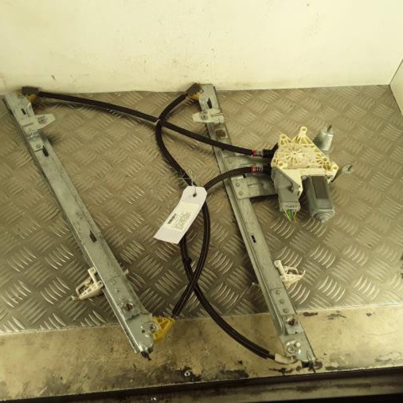 Leve vitre electrique avant gauche CITROEN XSARA PICASSO