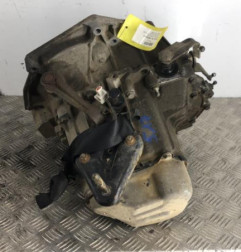 Boite de vitesses PEUGEOT 106 Photo n°3