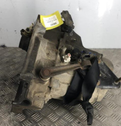 Boite de vitesses PEUGEOT 106 Photo n°4