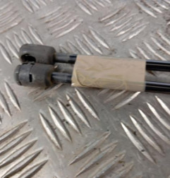 Verin de coffre CITROEN C3 1 Photo n°3