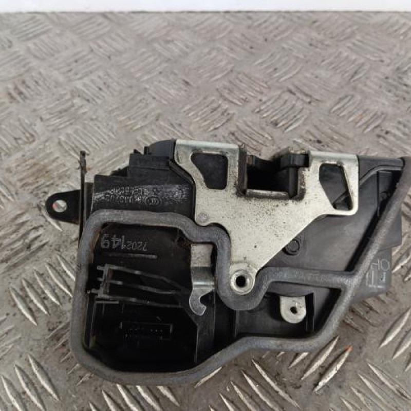 Serrure avant gauche BMW SERIE 1 E87