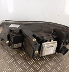 Optique avant principal droit (feux)(phare) SKODA OCTAVIA 2