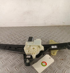 Leve vitre electrique avant droit RENAULT CLIO 5 Photo n°1