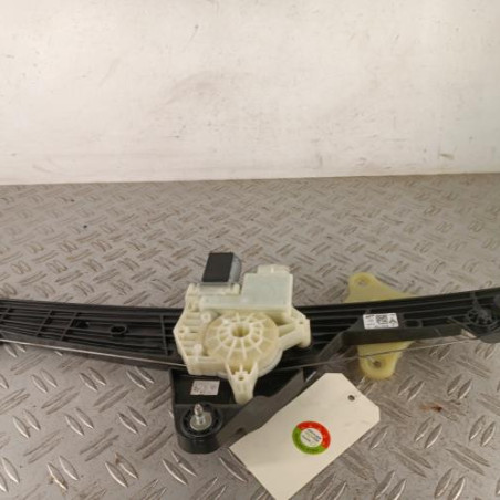 Leve vitre electrique avant droit RENAULT CLIO 5 Photo n°1