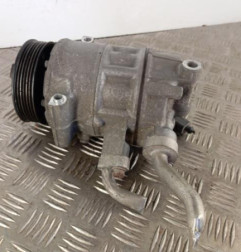 Compresseur clim VOLKSWAGEN TOURAN 2 Photo n°1