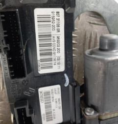 Leve vitre electrique avant gauche RENAULT SCENIC 3 Photo n°3
