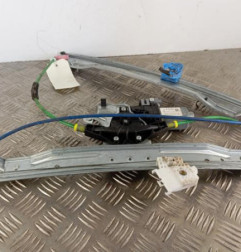Leve vitre electrique avant gauche CITROEN C3 PICASSO Photo n°3