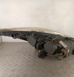 Optique avant principal gauche (feux)(phare) PEUGEOT 5008 1