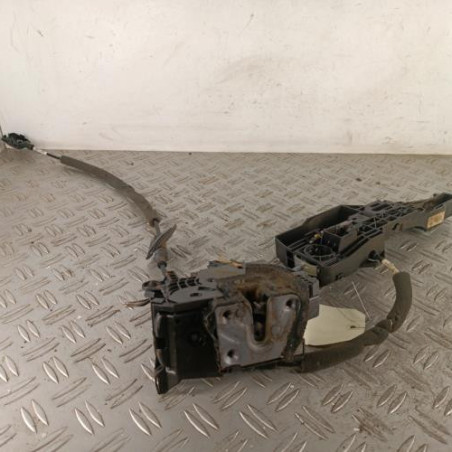 Serrure avant droit RENAULT CLIO 4