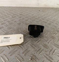 Interrupteur de leve vitre avant droit RENAULT CLIO 5