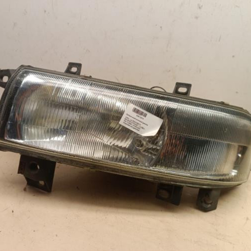 Optique avant principal gauche (feux)(phare) OPEL MOVANO A