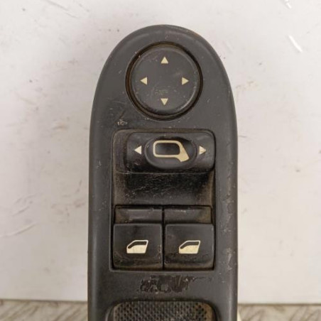 Interrupteur de leve vitre avant gauche PEUGEOT 307