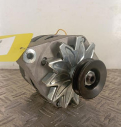 Alternateur RENAULT R9 Photo n°1