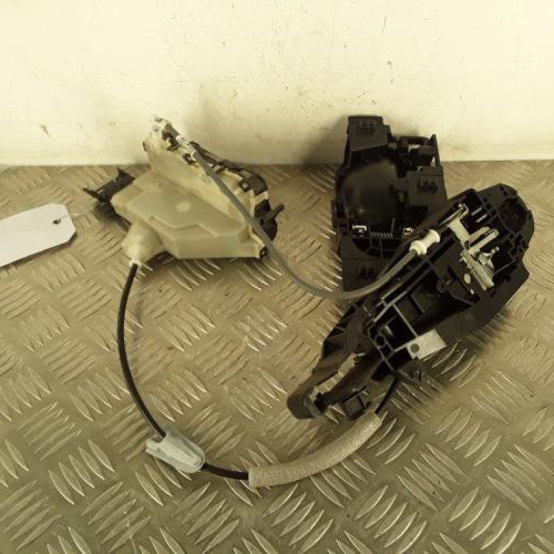 Serrure avant droit CITROEN C3 3
