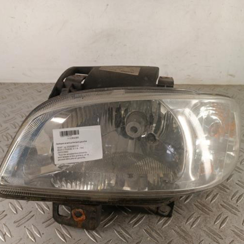 Optique avant principal gauche (feux)(phare) SEAT IBIZA 2