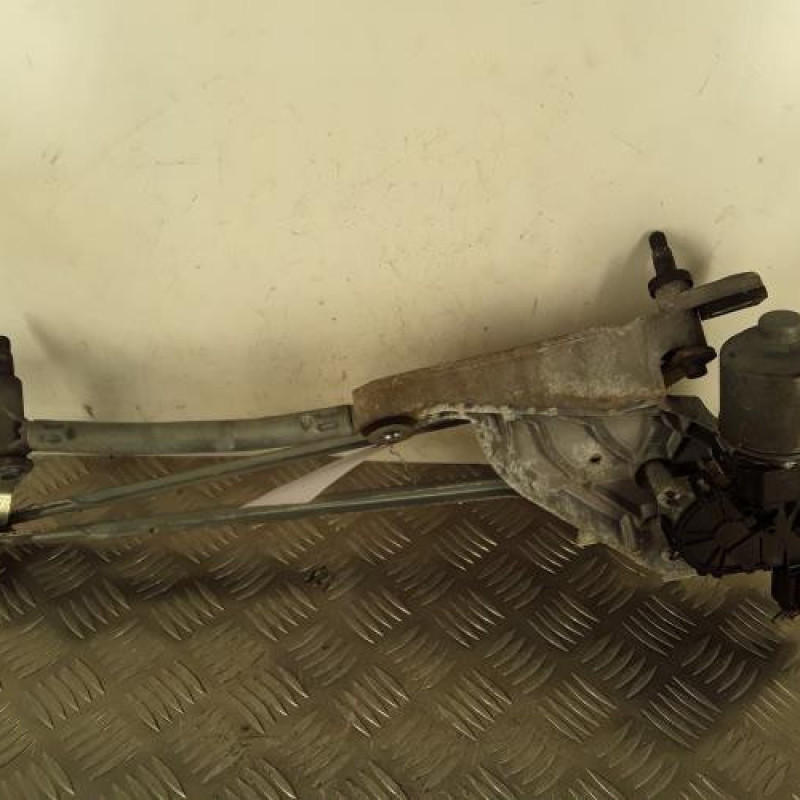 Moteur essuie glace avant FORD FIESTA 6