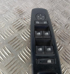 Interrupteur de leve vitre avant gauche RENAULT GRAND SCENIC 3 Photo n°1