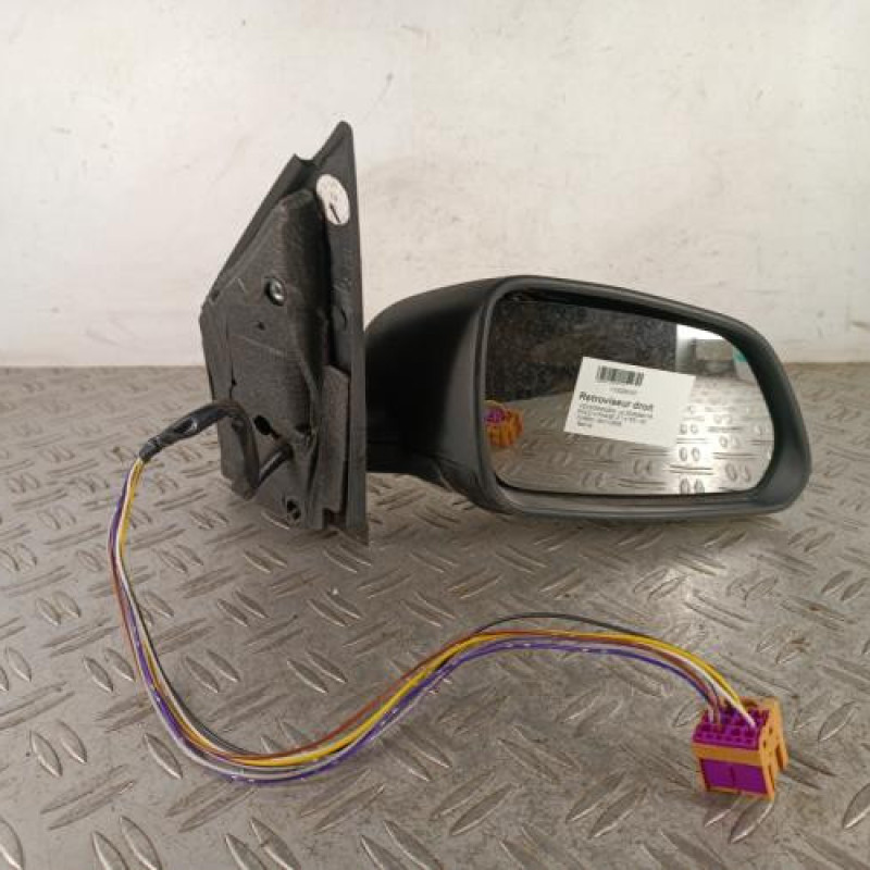 Retroviseur droit VOLKSWAGEN POLO 4 Retroviseur droit VOLKSWAGEN POLO 4