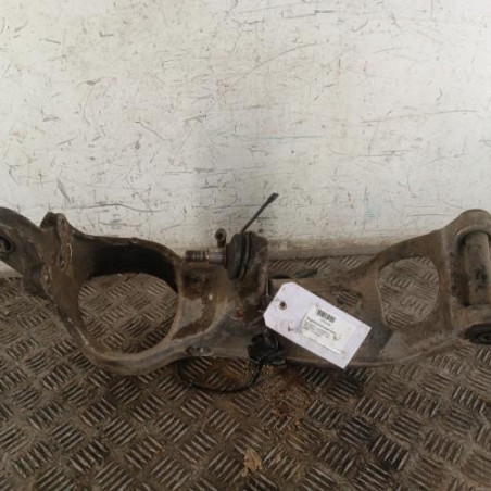 Support pivot avant droit PEUGEOT 407