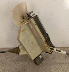 Serrure avant gauche PEUGEOT 208 1