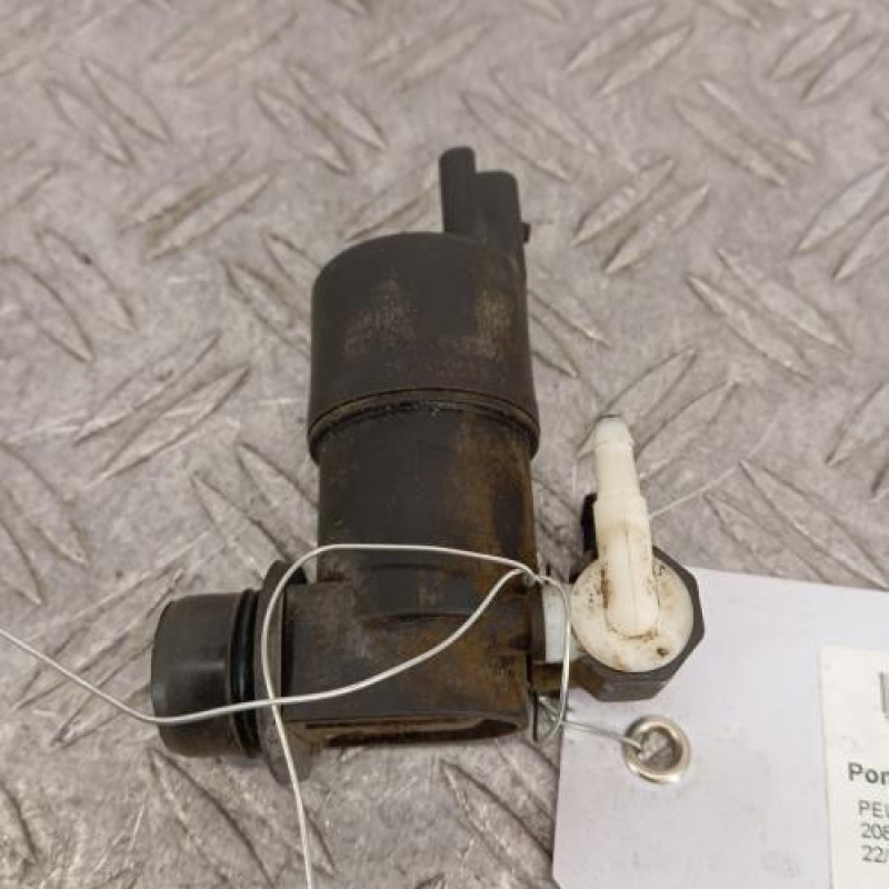 Pompe lave glace avant PEUGEOT 208 1