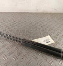 Verin de coffre RENAULT CLIO 2 Photo n°1