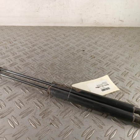 Verin de coffre RENAULT CLIO 2 Photo n°1