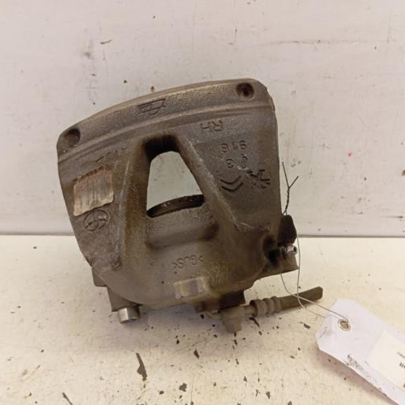 Etrier avant droit (freinage) TOYOTA PROACE 2