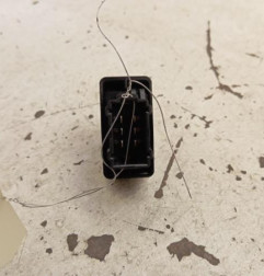 Interrupteur de leve vitre avant gauche CITROEN BERLINGO 2