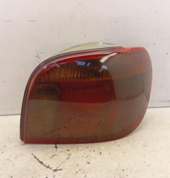 Feu arriere principal droit (feux) TOYOTA YARIS 1 Photo n°1
