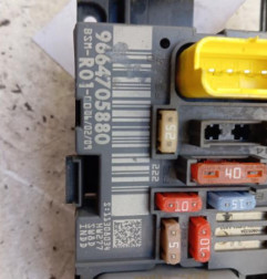 Boitier servitude moteur (BSM) CITROEN C4 PICASSO 1 Photo n°3
