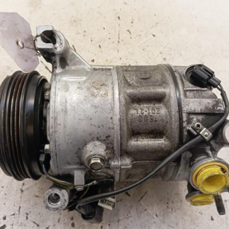 Compresseur clim VOLVO V 60 2 Photo n°1
