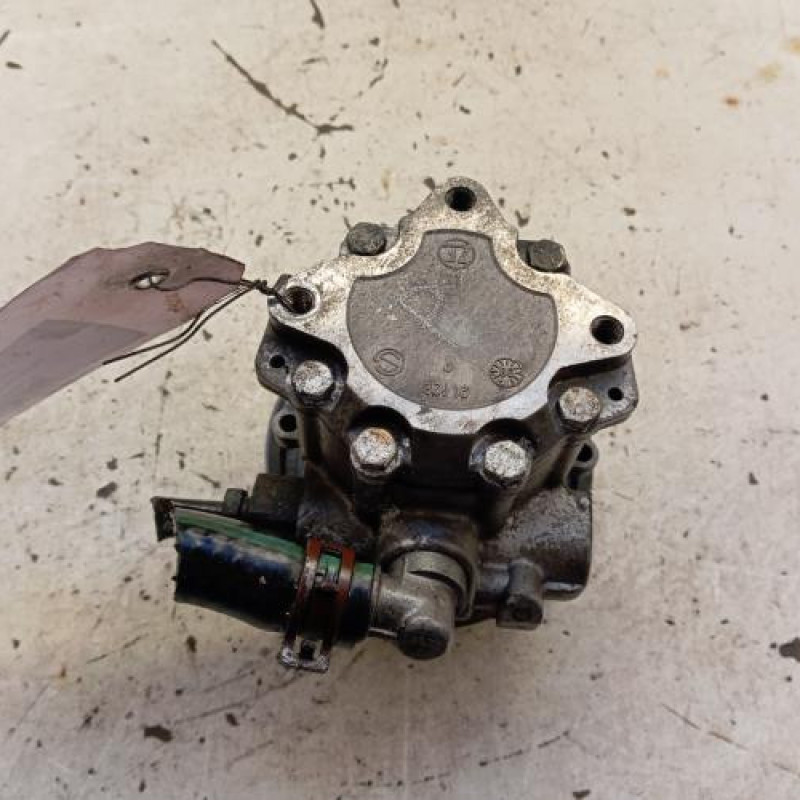 Pompe de direction PEUGEOT 406