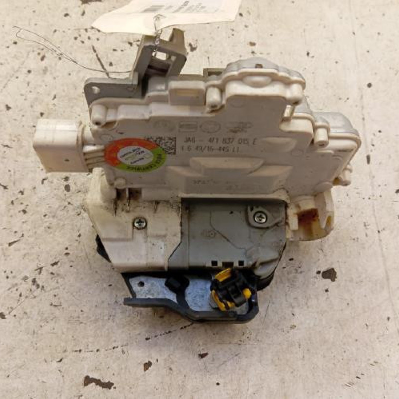 Serrure avant gauche AUDI A3 2