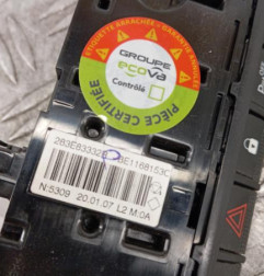 Bouton de warning DACIA DUSTER 2 Photo n°4