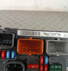 Boitier servitude moteur (BSM) PEUGEOT 207
