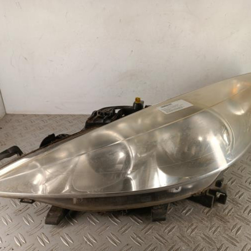 Optique avant principal gauche (feux)(phare) PEUGEOT 207
