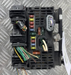 Boitier servitude moteur (BSM) CITROEN C4 1 Photo n°1