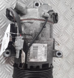 Compresseur clim RENAULT CLIO 4 Photo n°3