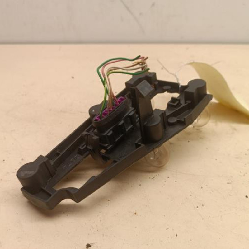 Platine feu arriere droit PEUGEOT 106