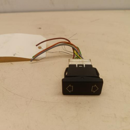 Interrupteur de leve vitre avant droit PEUGEOT 106 Photo n°1