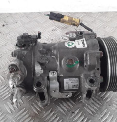 Compresseur clim CITROEN C4 GRAND PICASSO 1 Photo n°1