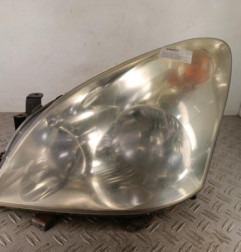 Optique avant principal gauche (feux)(phare) TOYOTA COROLLA VERSO 2 Photo n°1