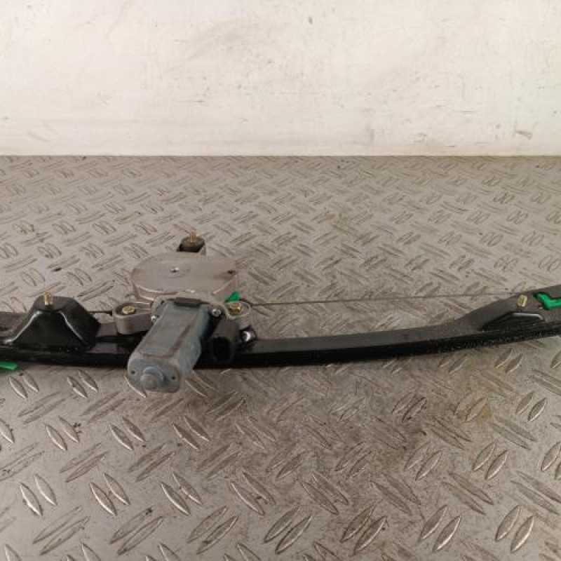 Leve vitre electrique avant droit FIAT PUNTO 2