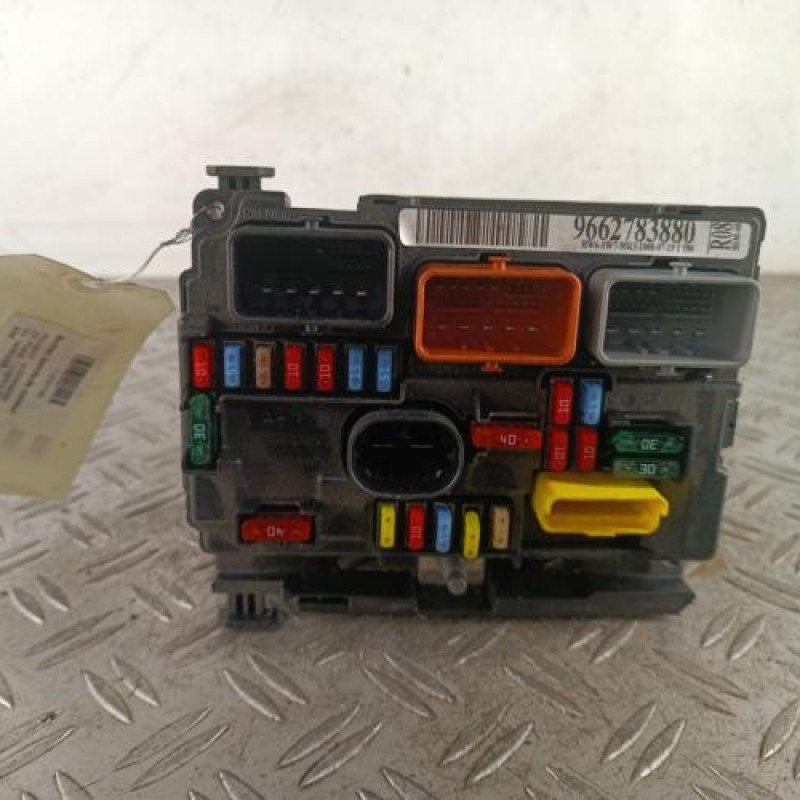 Boitier servitude moteur (BSM) PEUGEOT 207