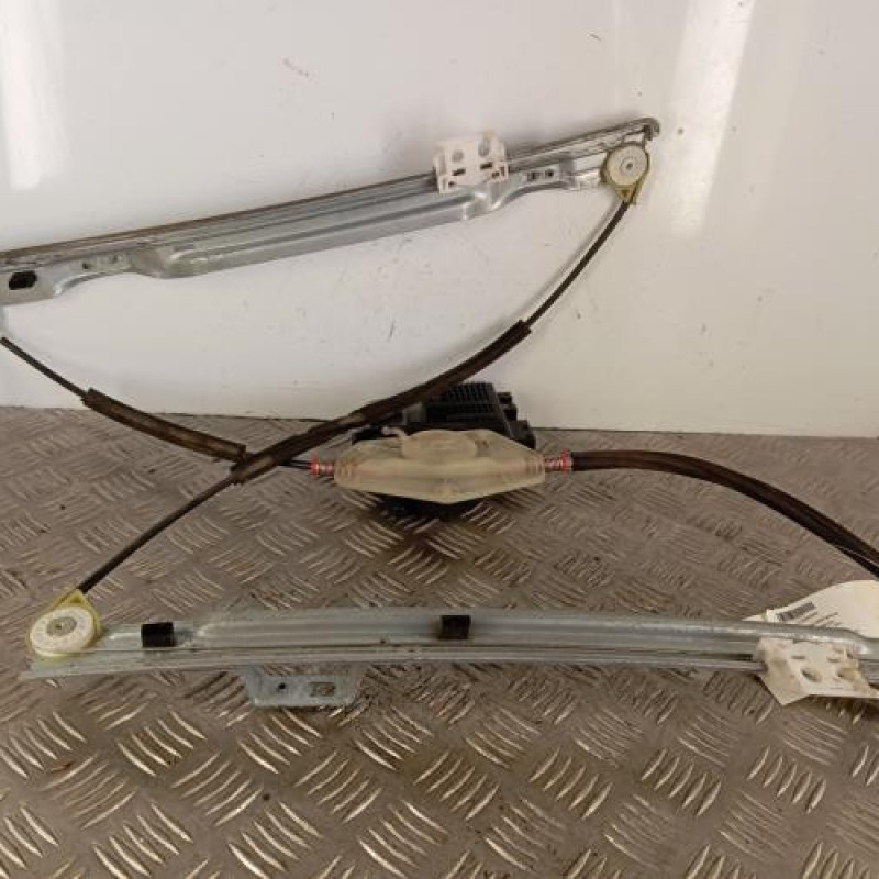Leve vitre electrique avant gauche CITROEN C4 PICASSO 1