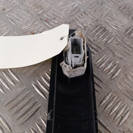 Interrupteur de leve vitre avant droit RENAULT SCENIC 2