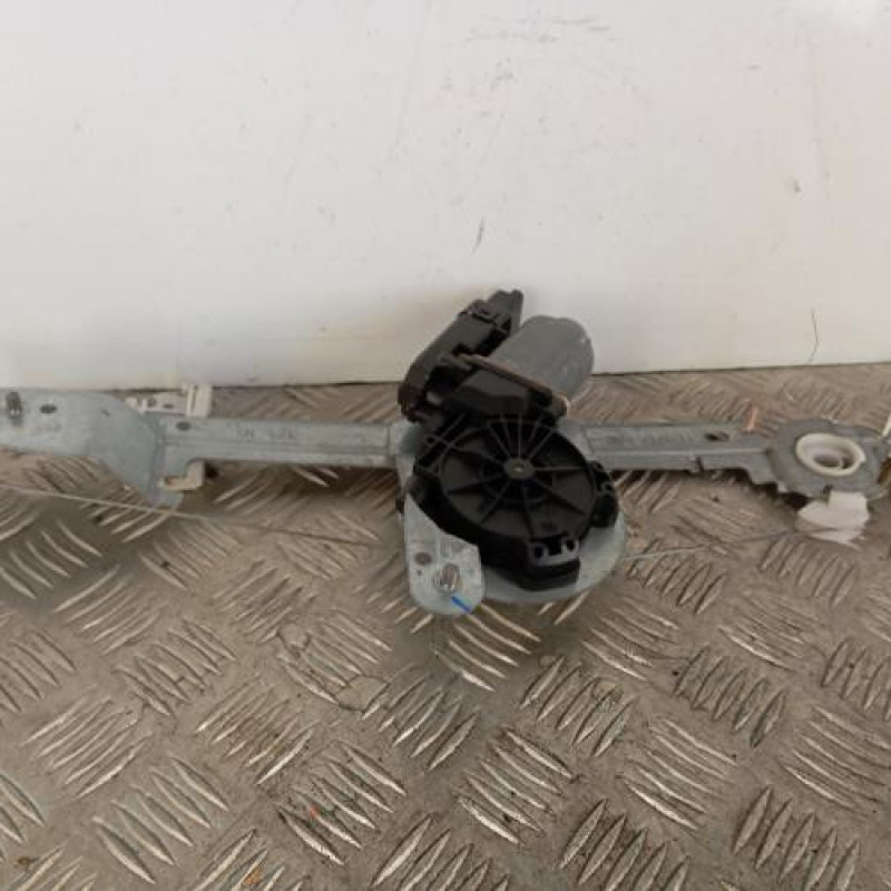 Leve vitre electrique arriere droit RENAULT SCENIC 2