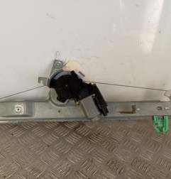 Leve vitre electrique avant gauche RENAULT SCENIC 2 Photo n°1
